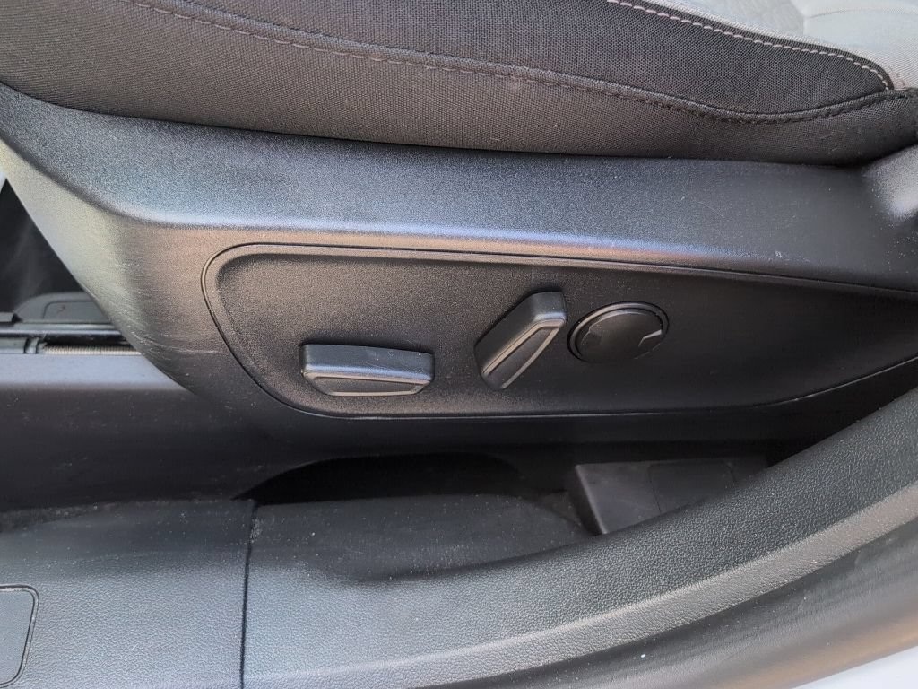 Used 2024 Ford Escape Active FWD image 8