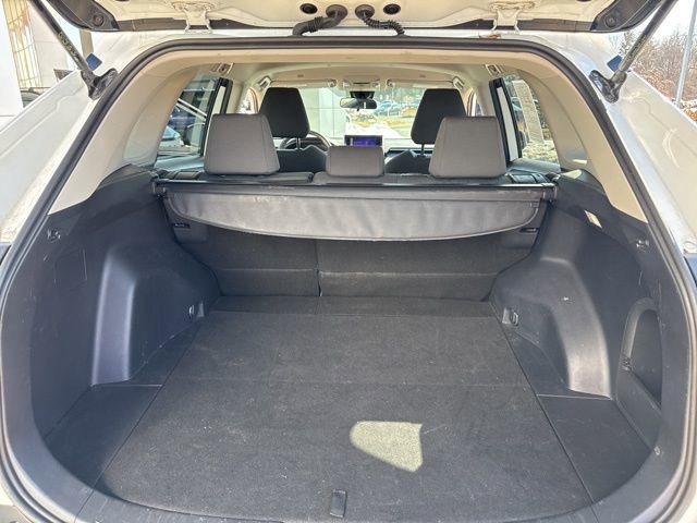Used 2024 Toyota RAV4 XLE image 28