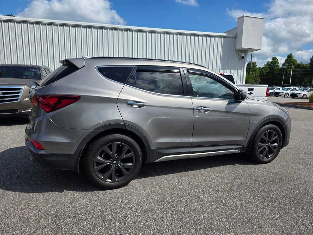 Used 2018 Hyundai Santa Fe Sport w/ 2.0T Ultimate Tech Package 05 AWD/4WD image 4