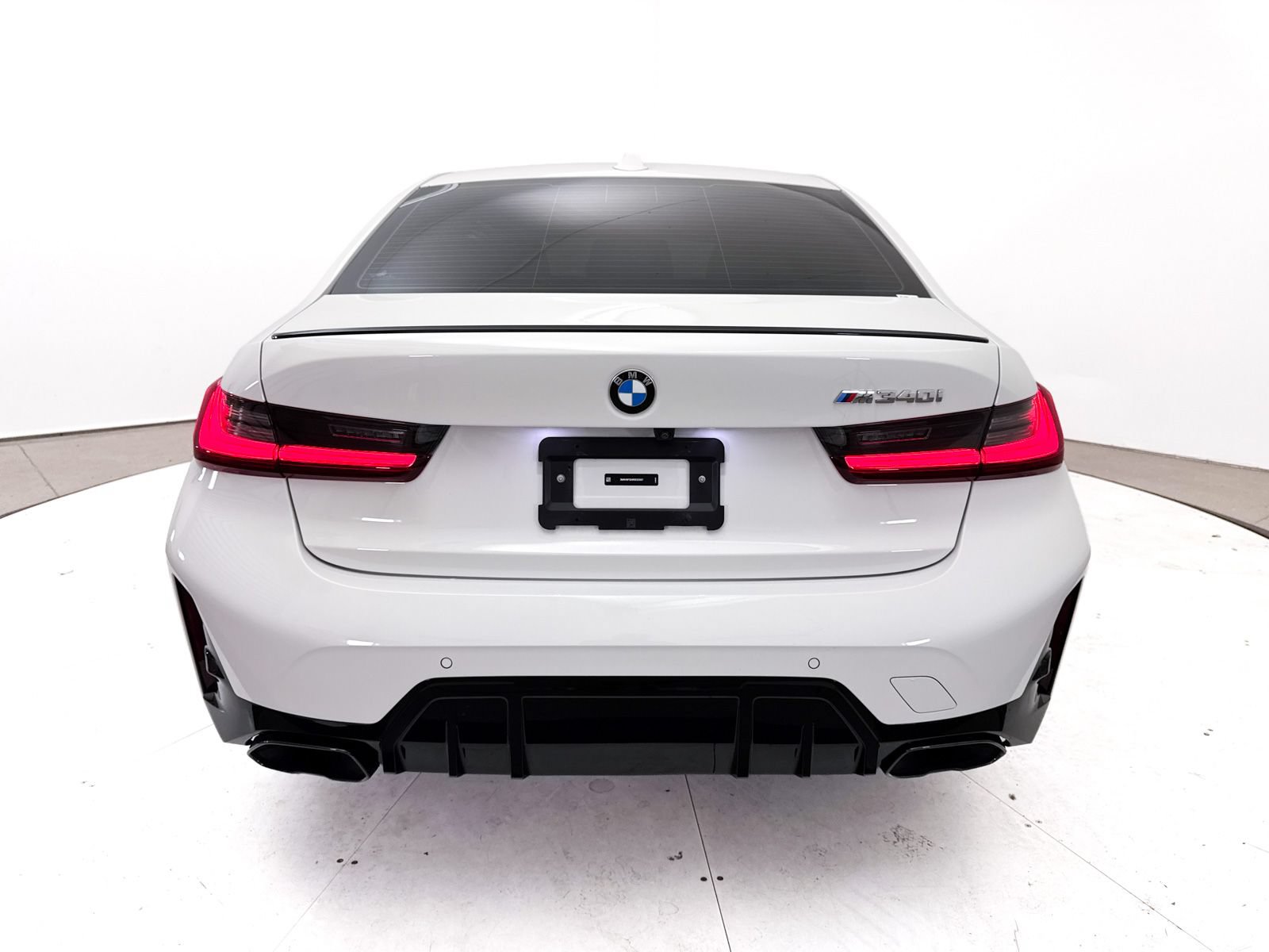 Used 2024 BMW M340i w/ Premium Package RWD image 18