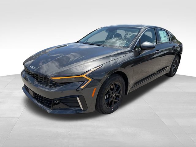 New 2026 Kia K5 LXS FWD image 3