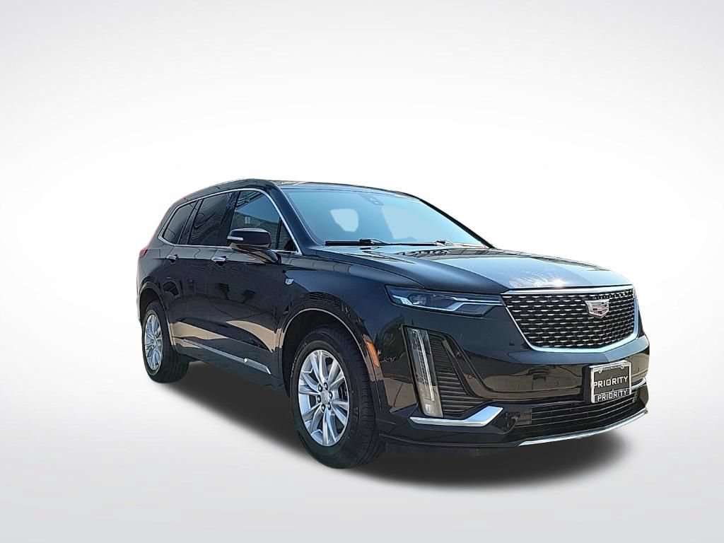 Used 2024 Cadillac XT6 Luxury AWD/4WD image 6