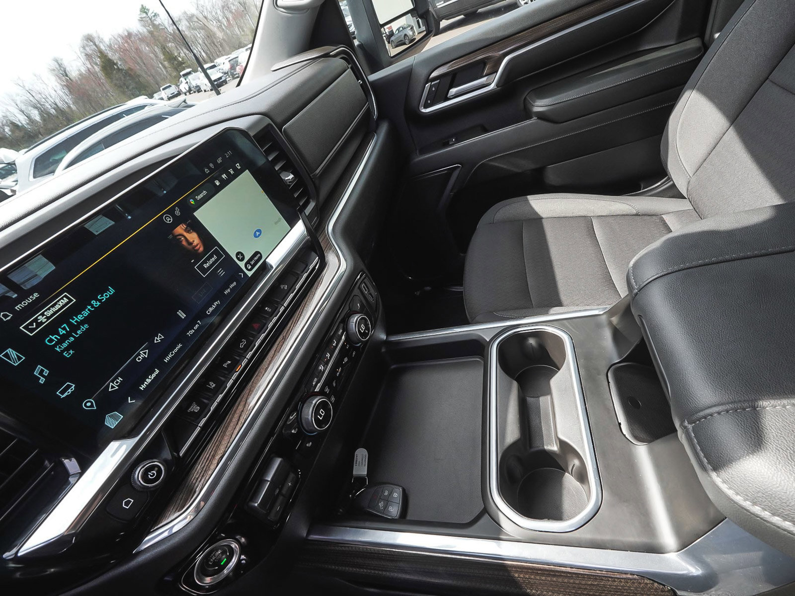 Used 2024 Chevrolet Silverado 2500 LT w/ Texas Edition image 23