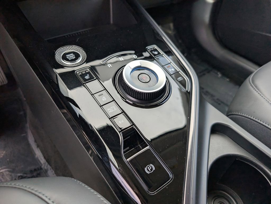 Certified 2023 Kia Niro EX w/ EX Cold Weather Package image 30