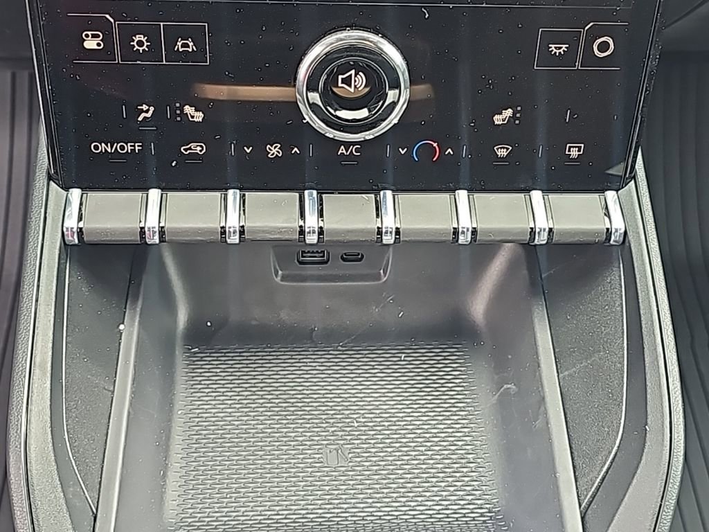 Certified 2026 GMC Terrain Elevation w/ LPO, Floor Liner Package image 23