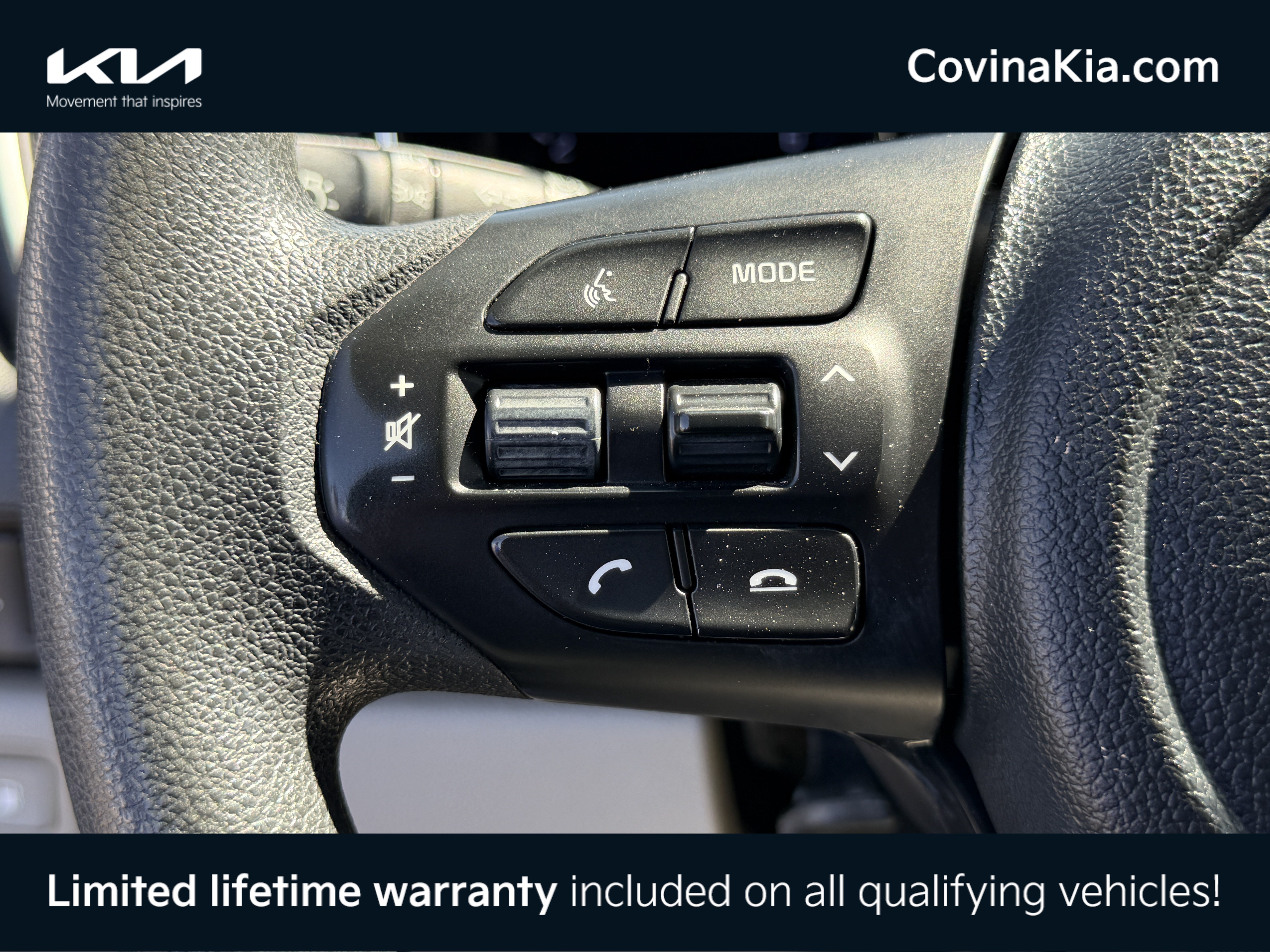 Used 2020 Kia Sedona LX FWD image 19