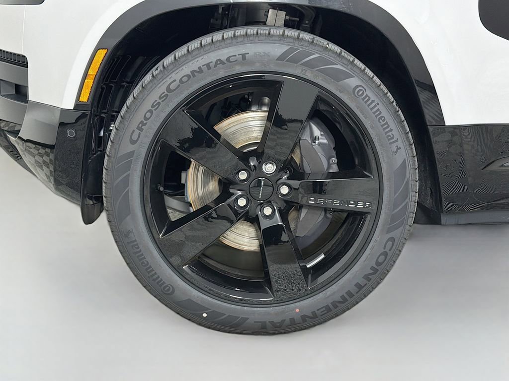 New 2026 Land Rover Defender 130 X-Dynamic SE AWD/4WD image 33