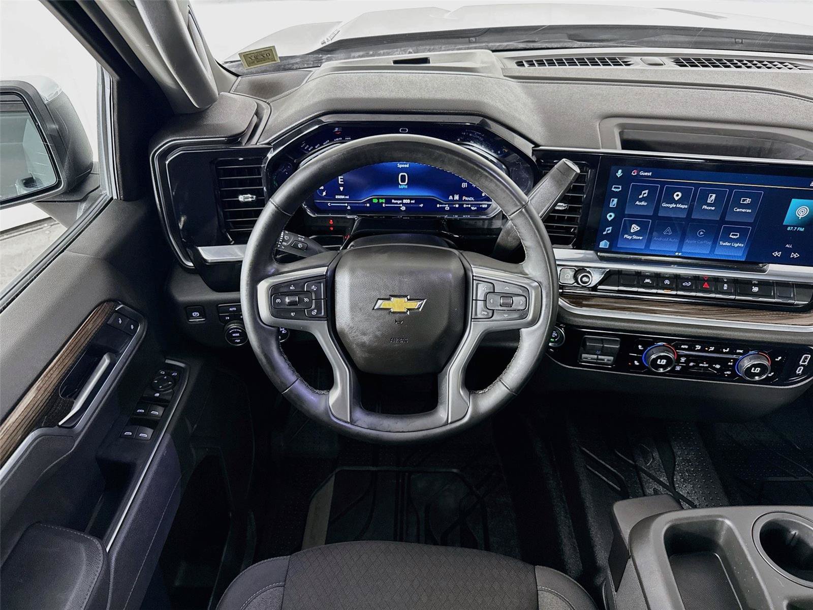 Used 2025 Chevrolet Silverado 1500 LT AWD/4WD image 22