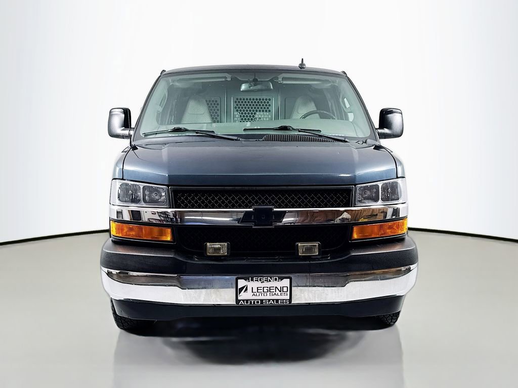 Used 2019 Chevrolet Express 2500 w/ Driver Convenience Package image 2