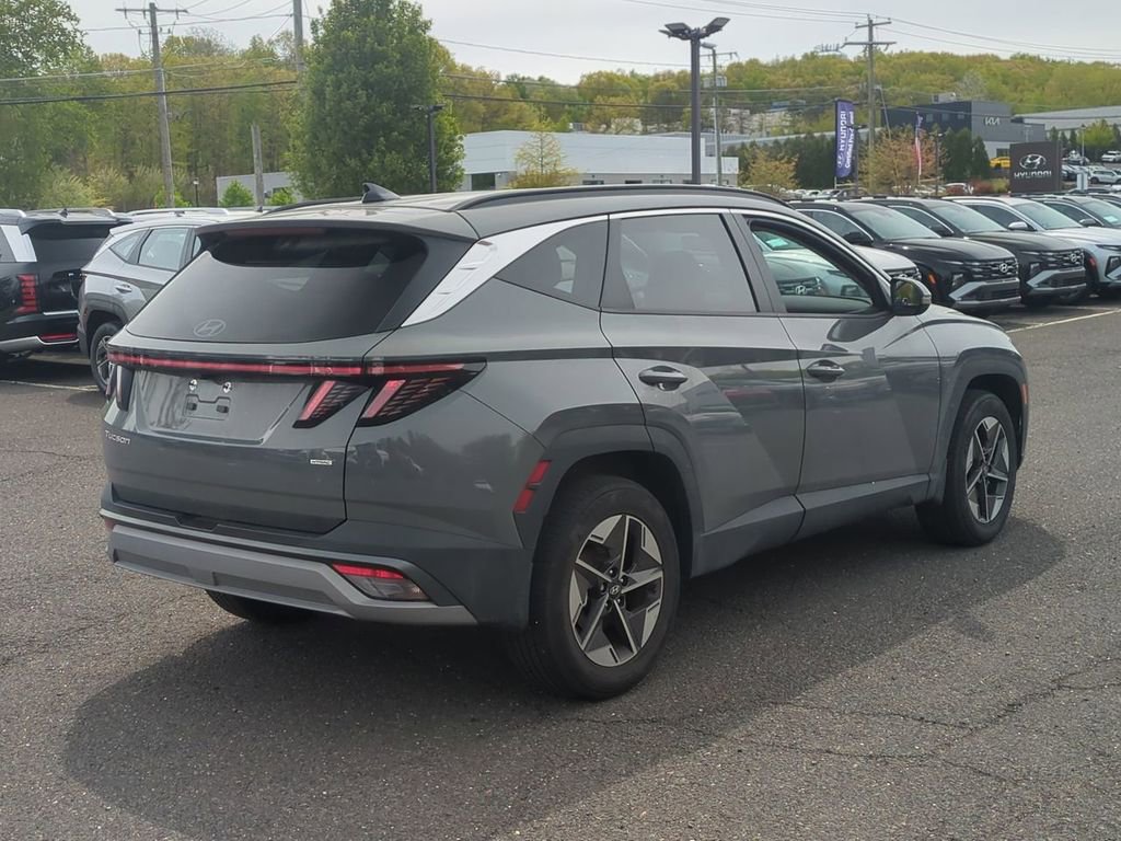 Certified 2025 Hyundai Tucson SEL AWD/4WD image 3