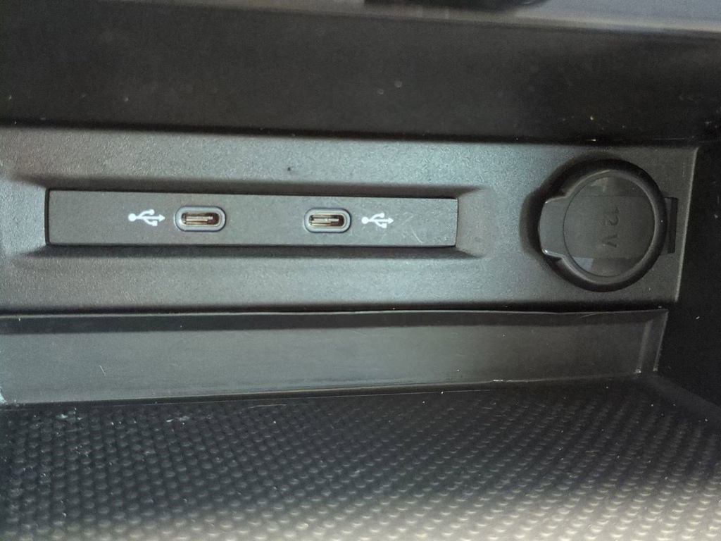 Used 2023 Volkswagen Taos S image 21