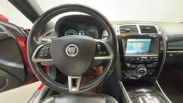 Used 2014 Jaguar XK Convertible RWD image 28