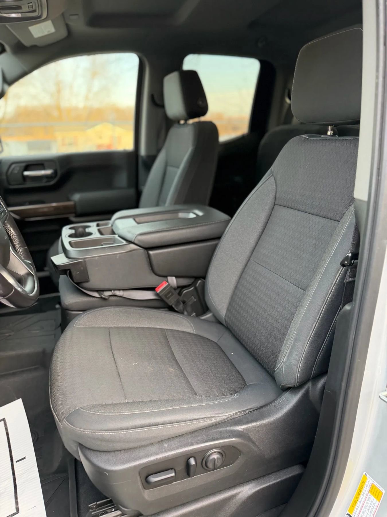 Used 2019 Chevrolet Silverado 1500 LT w/ All-Star Edition image 11
