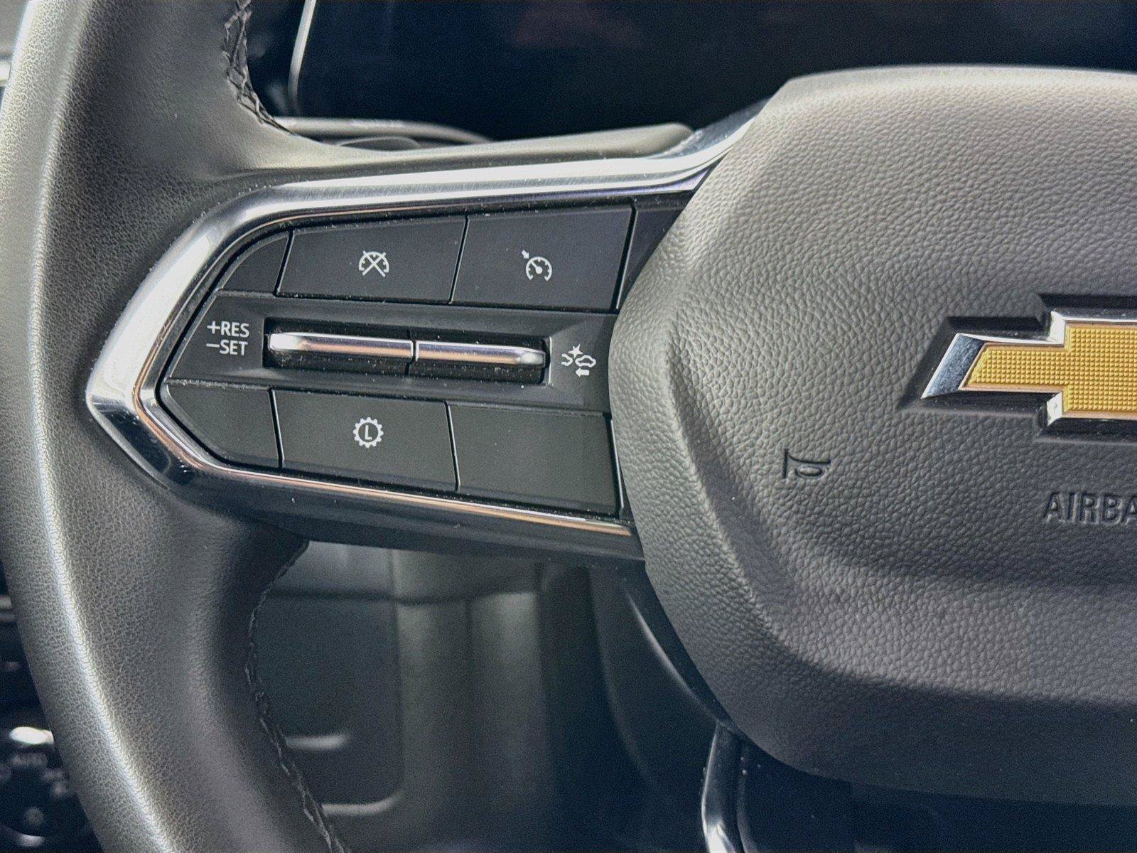 Used 2025 Chevrolet Tahoe LT RWD image 18
