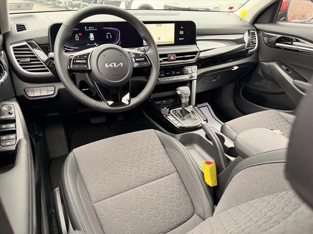 New 2026 Kia Seltos S AWD/4WD image 5