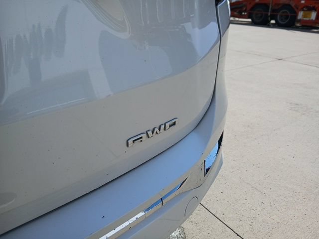 Certified 2022 GMC Terrain Denali w/ Denali Premium Package AWD/4WD image 11