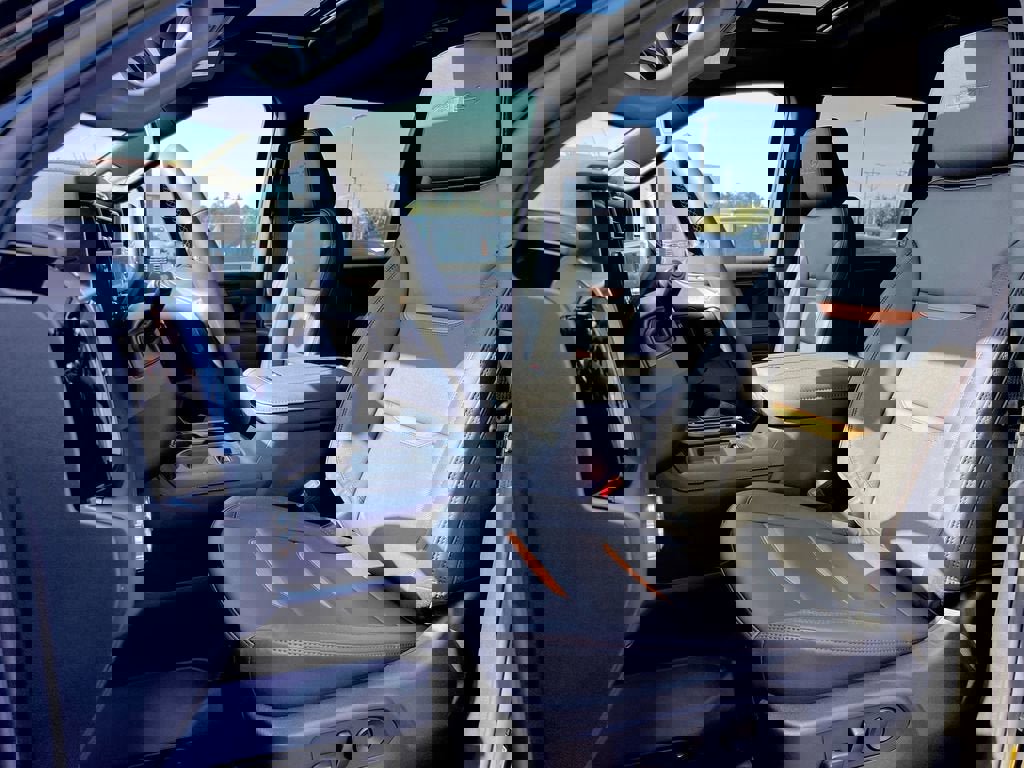 New 2026 GMC Sierra 3500 AT4 image 47