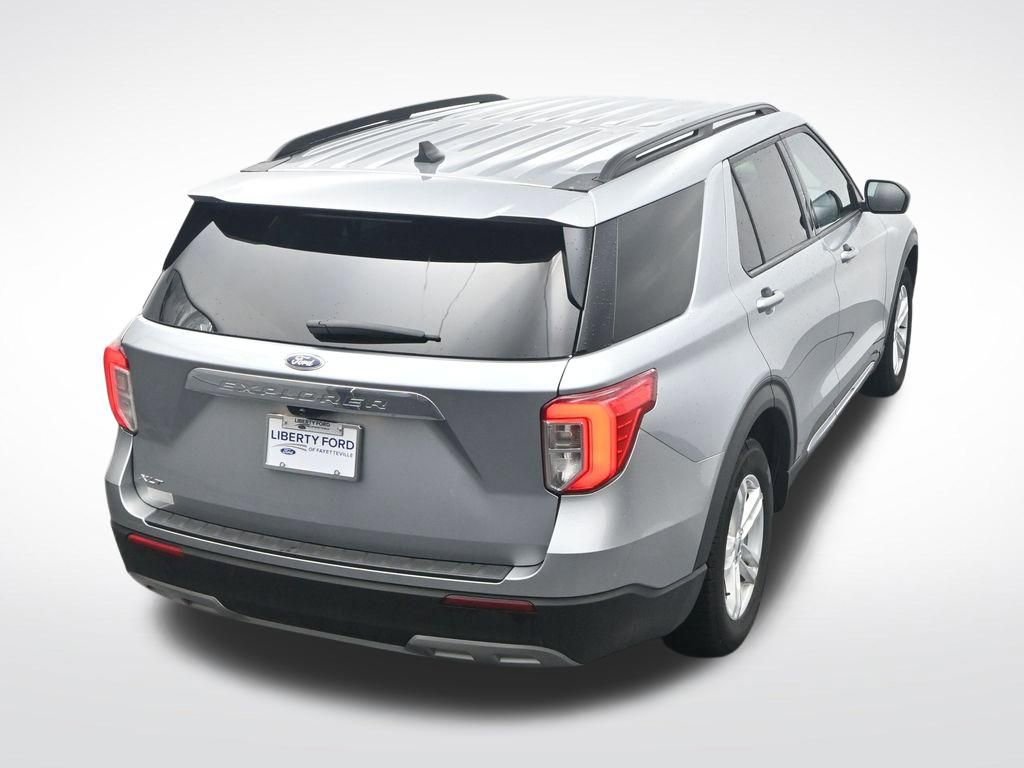 Used 2024 Ford Explorer XLT w/ Equipment Group 202A image 29