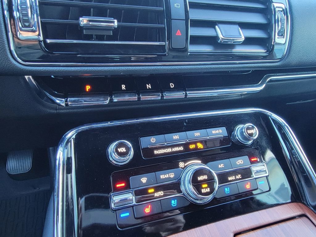 Used 2022 Lincoln Navigator Reserve image 20