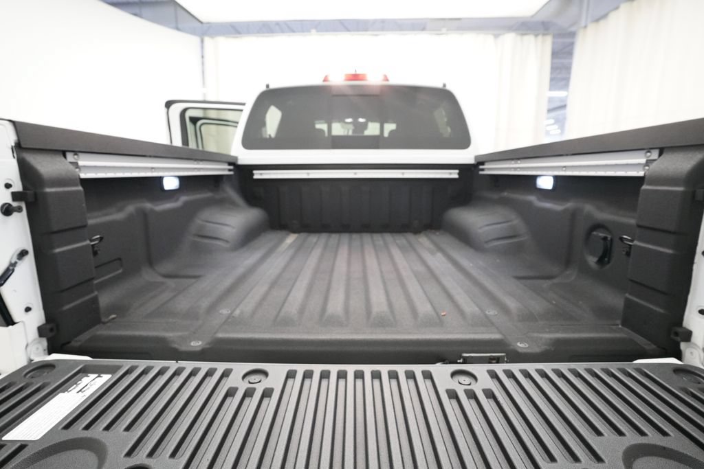 Certified 2023 Nissan Frontier PRO-4X w/ Pro Convenience Package AWD/4WD image 10