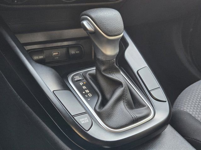 Certified 2025 Kia Soul S image 20