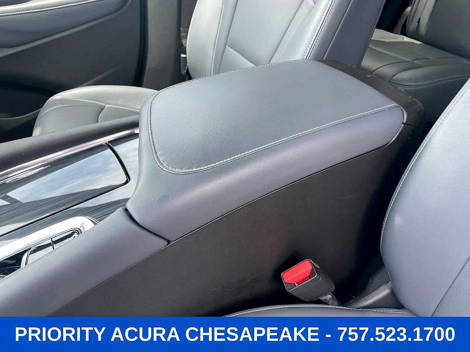 Used 2023 Buick Enclave Essence FWD image 21