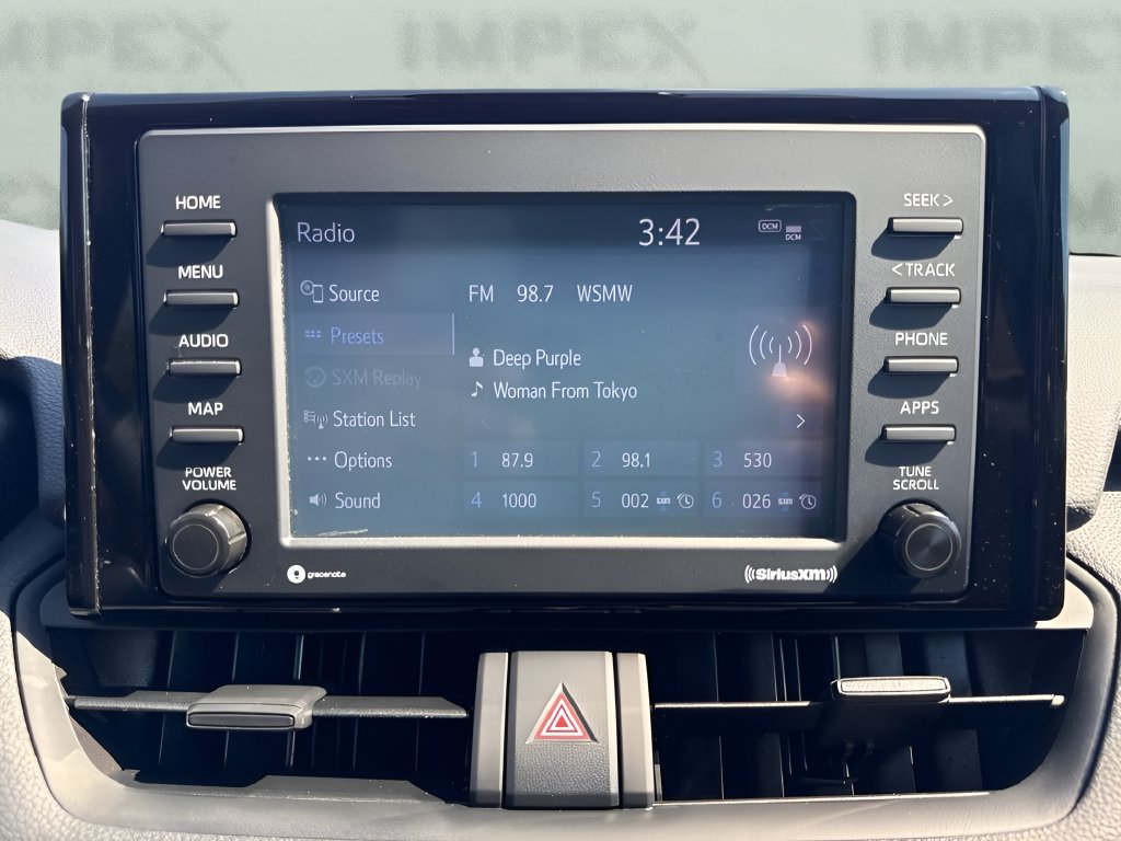 Used 2021 Toyota RAV4 XLE w/ Convenience Package AWD/4WD image 9