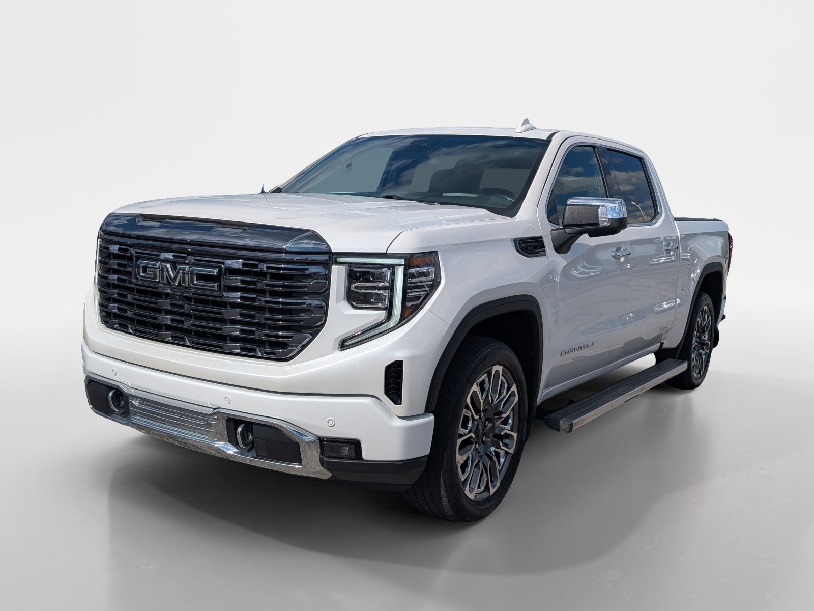Used 2024 GMC Sierra 1500 Denali Ultimate AWD/4WD image 5