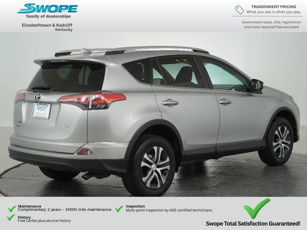 Used 2016 Toyota RAV4 LE FWD image 3