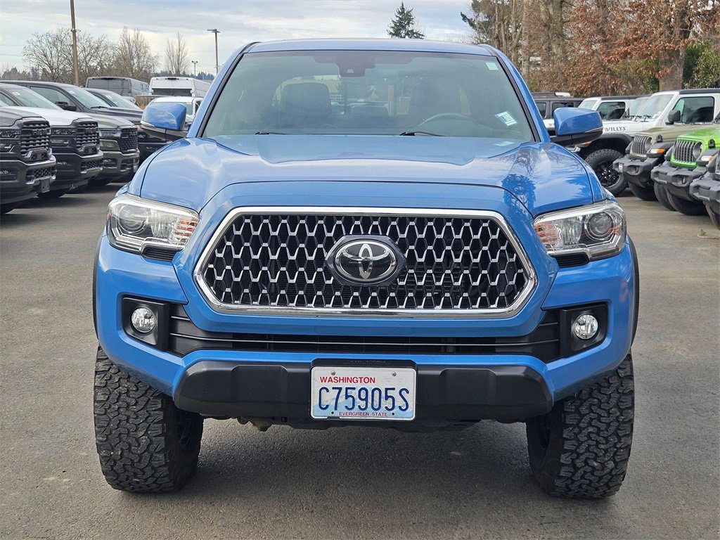 Used 2019 Toyota Tacoma TRD Off-Road image 2