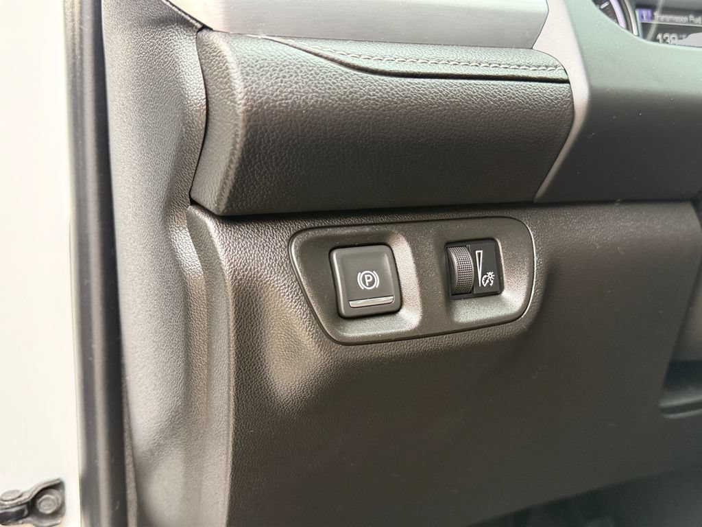 Used 2019 GMC Acadia SLE AWD/4WD image 24