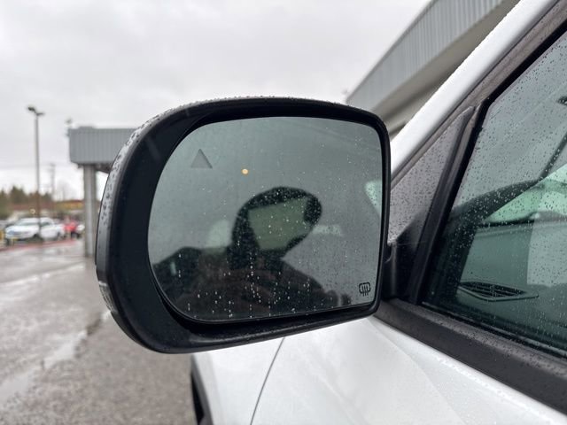 Used 2023 Jeep Cherokee Altitude Lux image 17