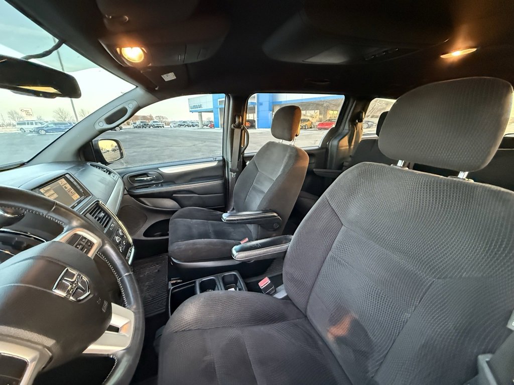 Used 2014 Dodge Grand Caravan SE w/ Quick Order Package 29E SE image 10