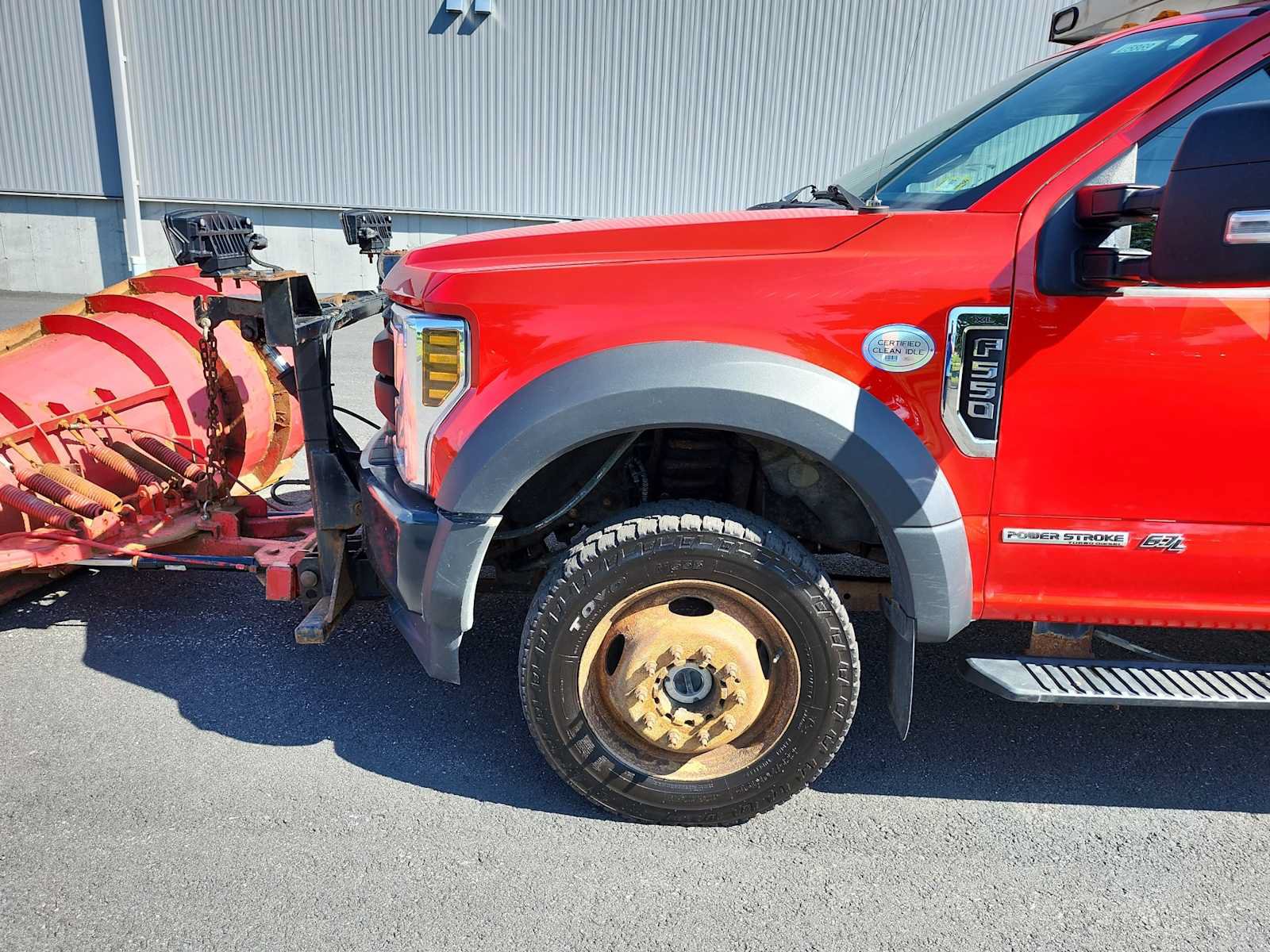 Used 2019 Ford F550 4x4 Regular Cab Super Duty image 10