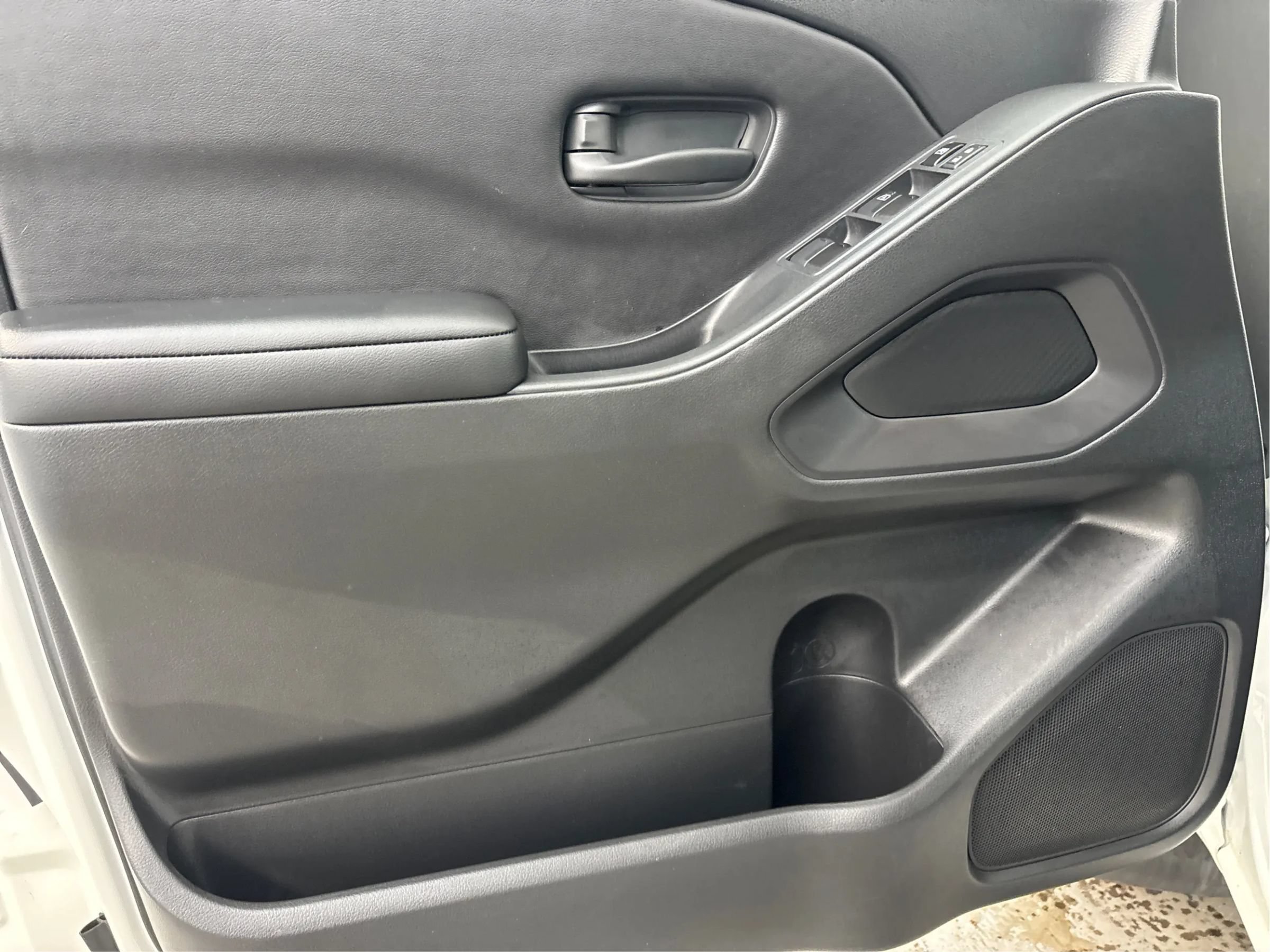Used 2025 Nissan Frontier S AWD/4WD image 25