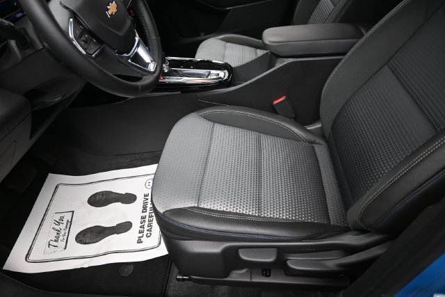 Used 2026 Chevrolet Trax LT w/ LT Convenience Package FWD image 15