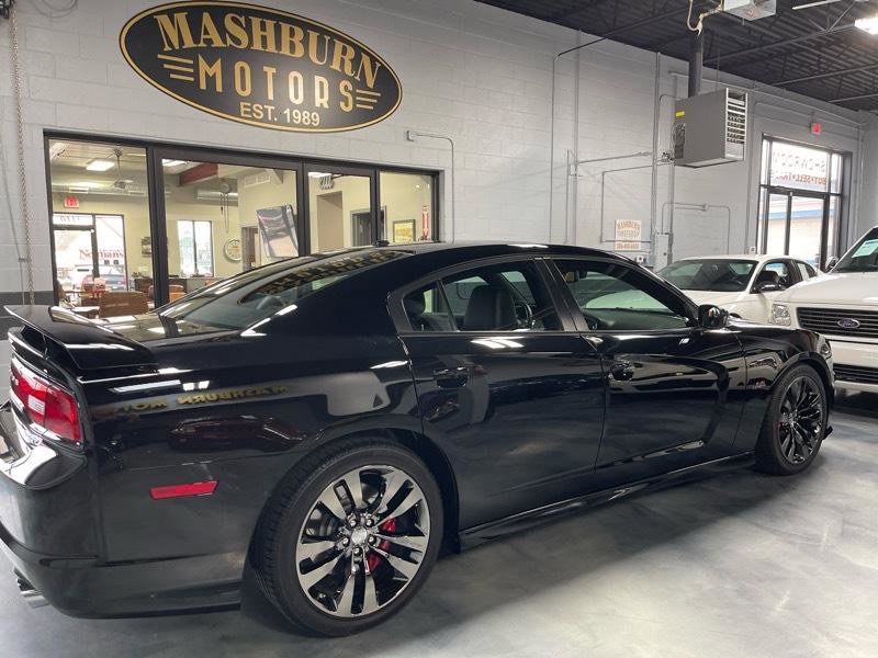 Used 2014 Dodge Charger SRT8 w/ Harman/Kardon Audio Group RWD image 10