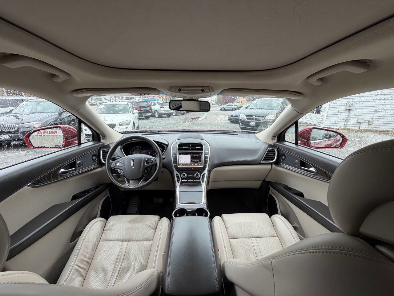 Used 2018 Lincoln MKX Reserve w/ Driver Assistance Package image 20