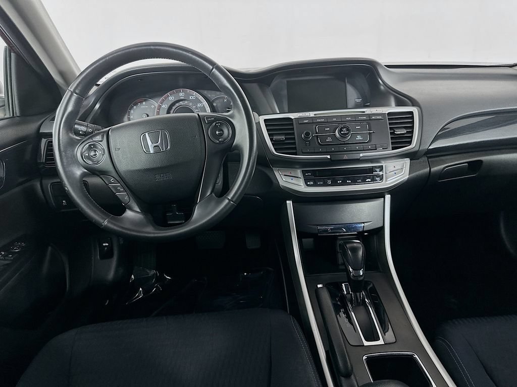 Used 2015 Honda Accord Sport image 26