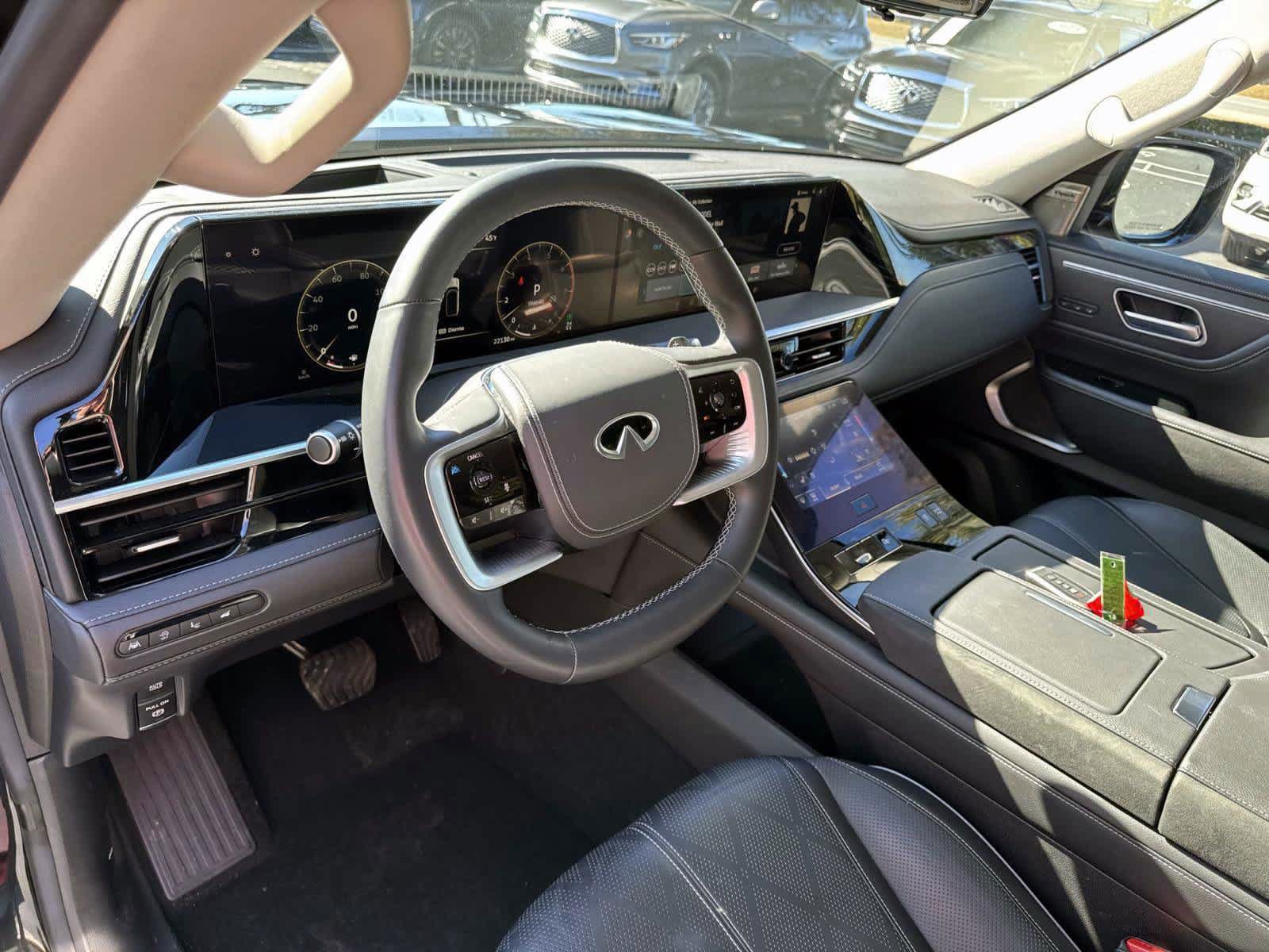 Certified 2025 INFINITI QX80 Sensory AWD/4WD image 13