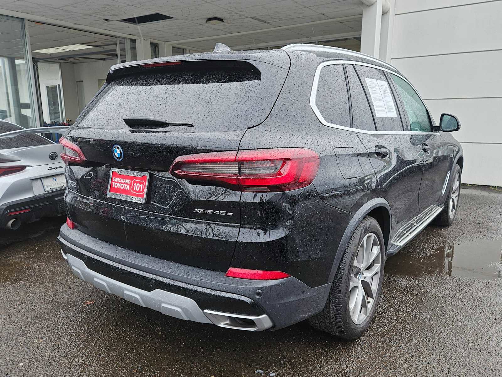 Used 2023 BMW X5 xDrive45e image 6