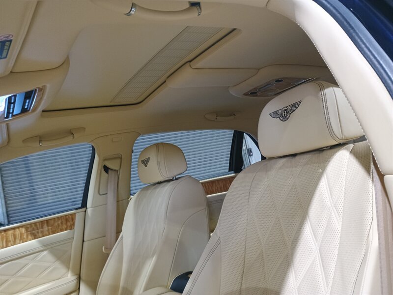 Used 2014 Bentley Flying Spur W12 AWD/4WD image 18