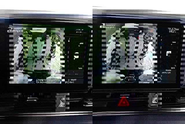 New 2026 Kia Carnival EX image 6
