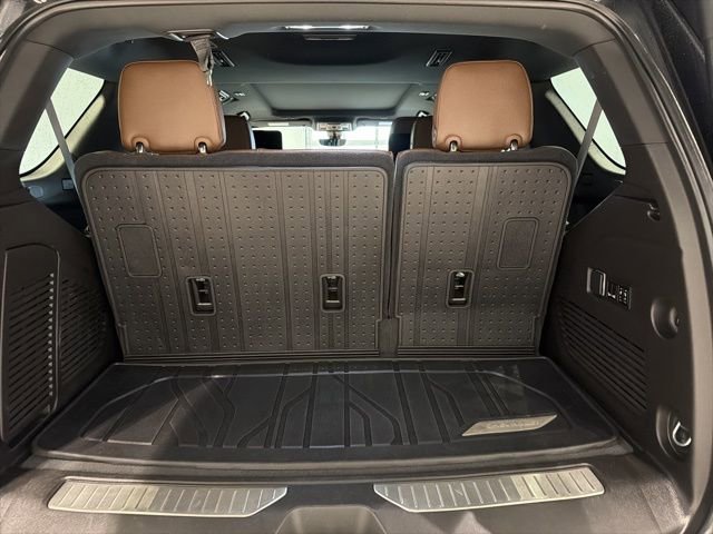 Certified 2021 Chevrolet Tahoe High Country w/ Premium Package image 9