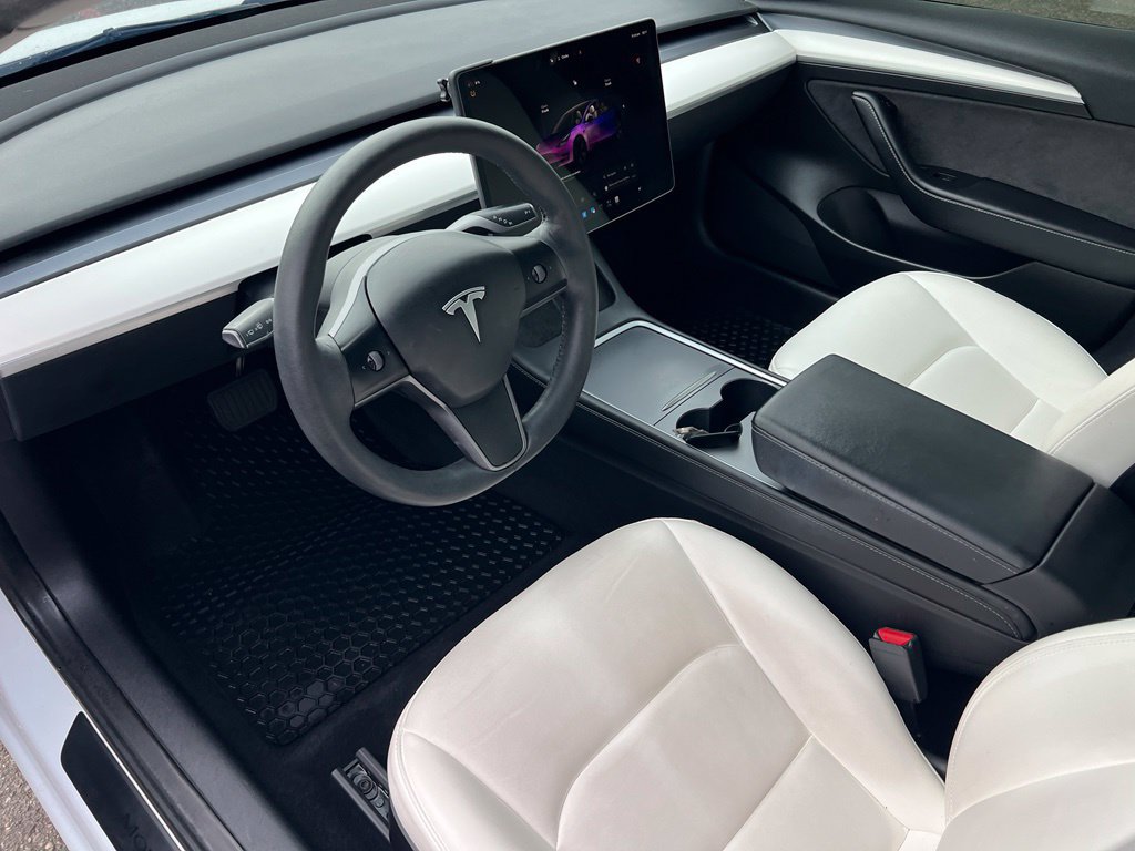 Used 2023 Tesla Model 3 Standard Range RWD image 15