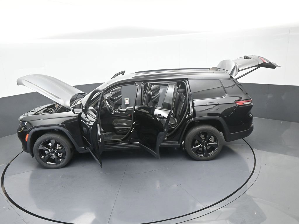 Used 2023 Jeep Grand Cherokee L Laredo image 62