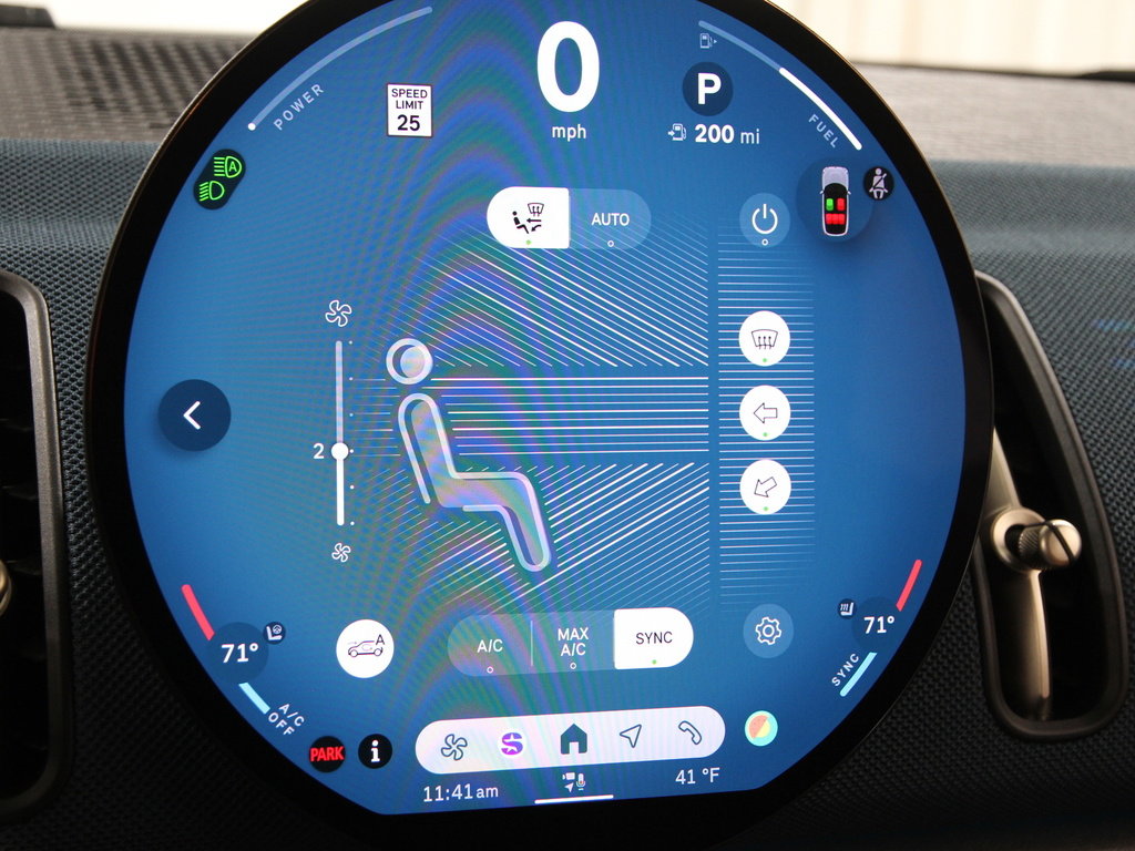 Used 2025 MINI Cooper Countryman S w/ Comfort Package Max image 10