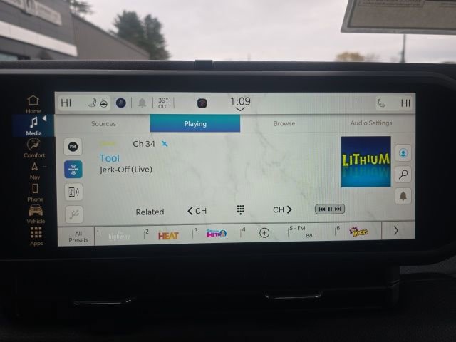 New 2026 Jeep Gladiator Willys image 18