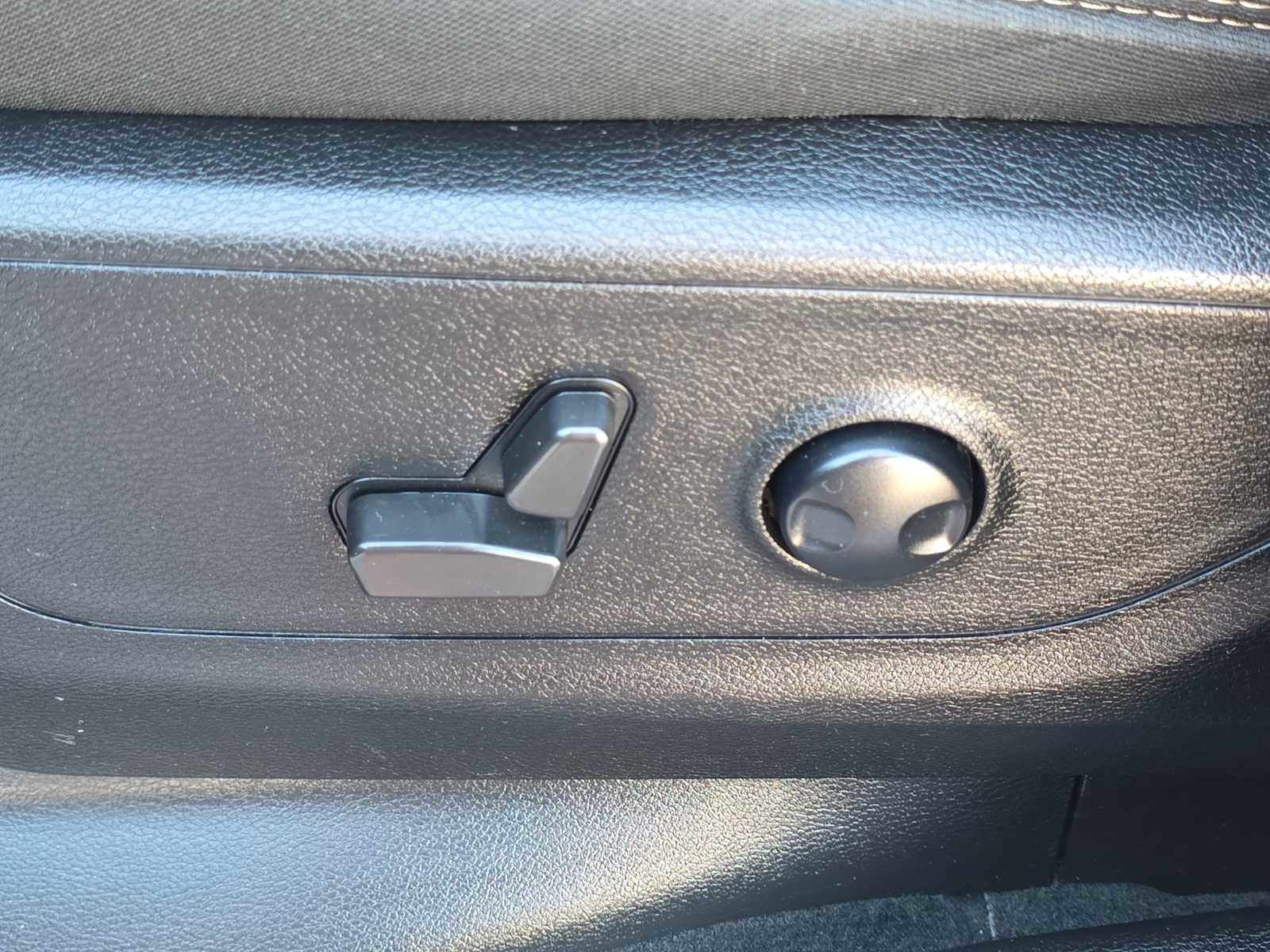 Certified 2022 RAM 1500 Big Horn image 29