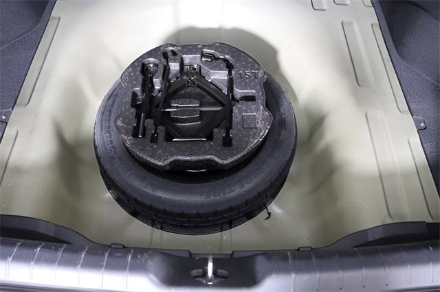 Certified 2025 Kia K4 EX image 40